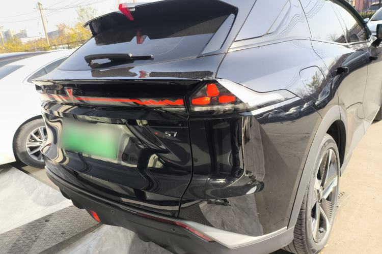 Used  S07 2023 200Max Range-Extended Version
