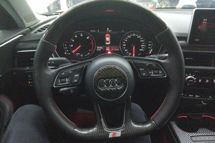 Used Audi A4L 2018 30th Anniversary Edition 40 TFSI Trendy Model
