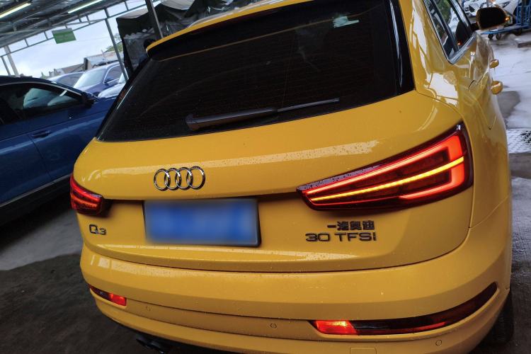 Used Audi Q3 2017 30 TFSI Fashion Model