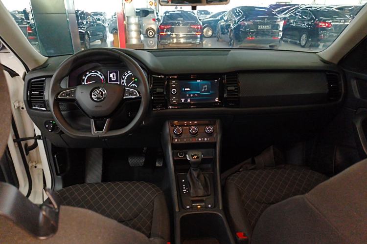 Used Skoda Kodiaq 2019 Restyled TSI330 5-Seater Two-Wheel Drive Standard Version China VI