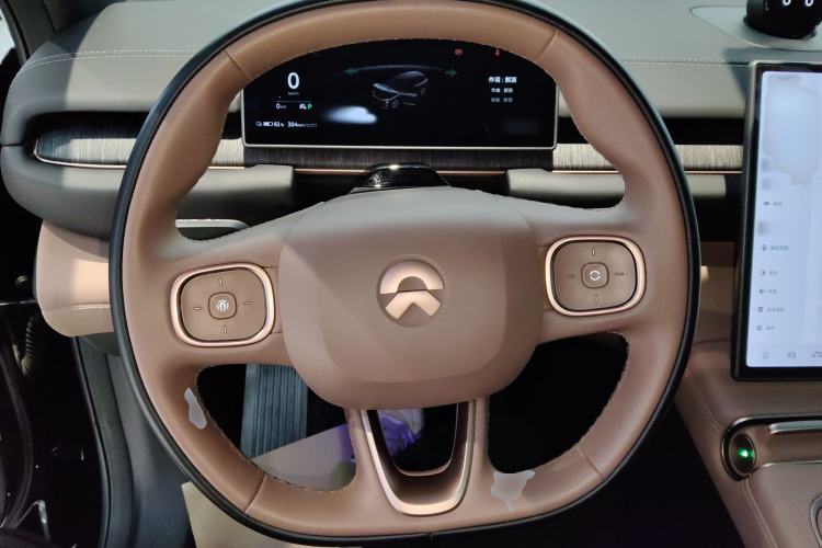 Used Nio ES6 2024 75 kWh
