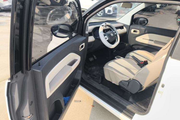 Used Chery QQ Ice Cream 2024 Edition Youth Version 205km Sundae
