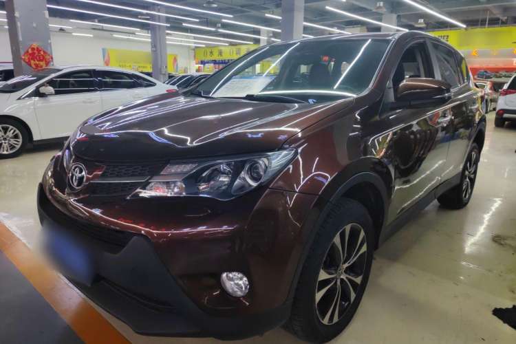 Used Toyota RAV4 2015 2.5L Automatic 4x4 Elite Edition
