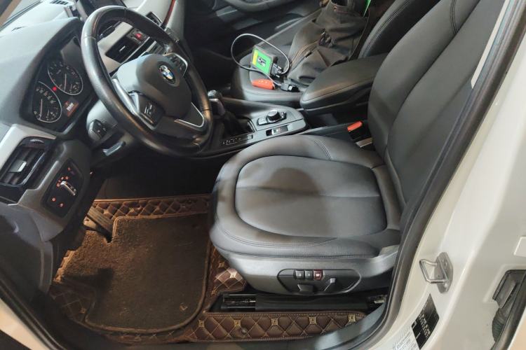 Used BMW X1 2016 sDrive18Li Premium Edition
