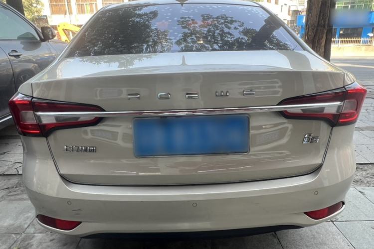 Used Roewe i5 2019 1.5L Manual 4G Connectable Langhao Edition
