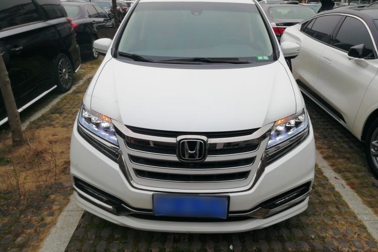 Used Honda Elysion 2019 2.0L Hybrid Supreme Edition
