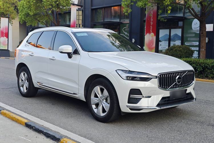 Used Volvo XC60 2022 B5 4x4 Zhiyi Luxury Edition