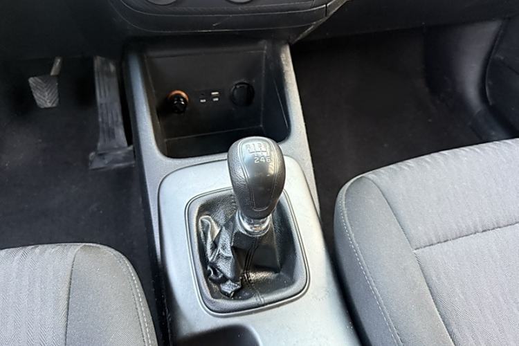 Used Kia K3 2015 1.6L Manual GL
