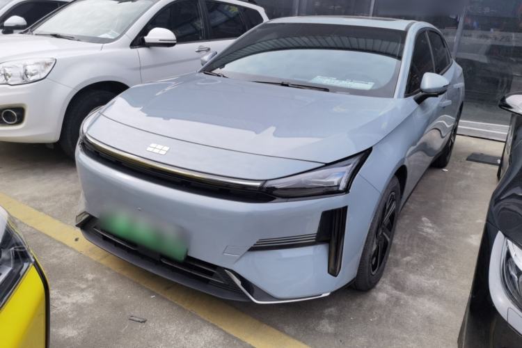 Used Geely Galaxy L6 2024 125km PLUS Dragon Edition