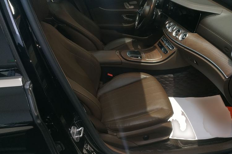 Used Mercedes-Benz E-Class 2021 Restyled E 300 L Luxury Edition
