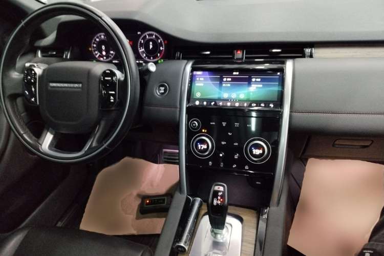 Used Land Rover Discovery Sport 2020 249 PS R-Dynamic Performance Tech Edition 7 Seats
