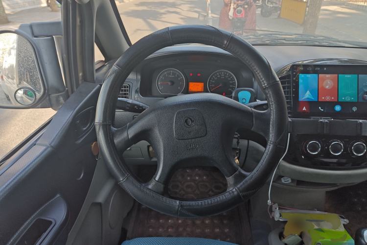 Used FORTHING Lingzhi 2016 M3L 1.6L 7-Seater Comfort Model
