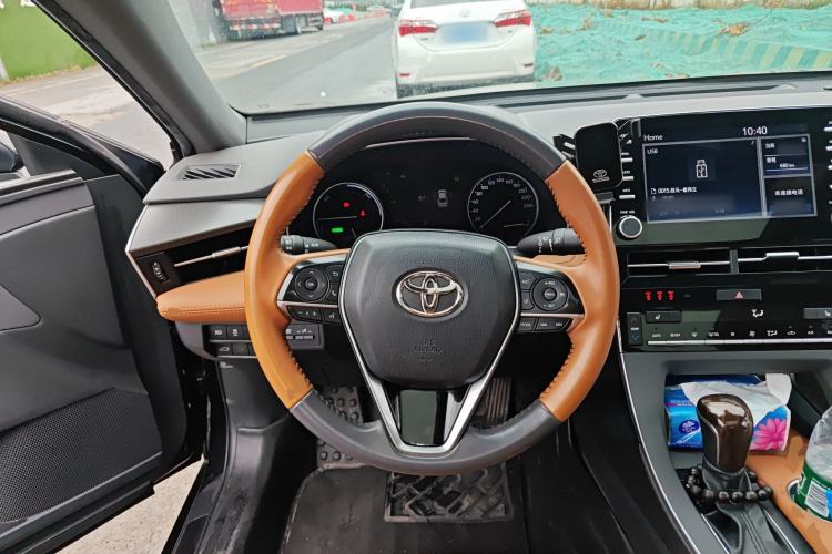 Used Toyota Avalon 2019 Dual-Engine 2.5L XLE Prestige Version China VI Standard
