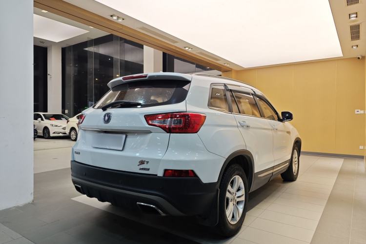 Used Changan CS75 2016 1.8T Automatic Elite Model China V Standard
