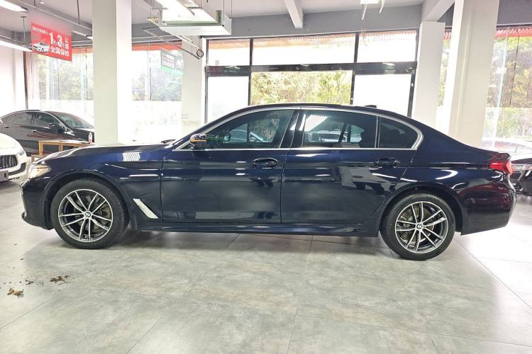 Used BMW 5 Series 2022 Second Facelift 525Li M Sport Package
