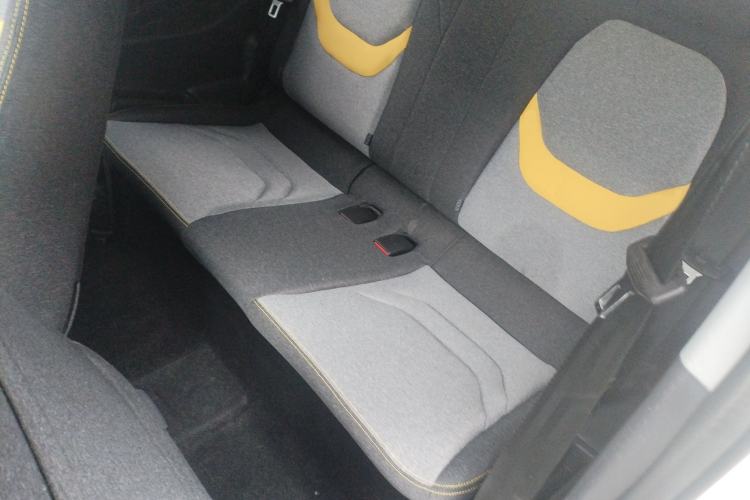 Used Chery QQ Ice Cream 2022 120km Milkshake Phosphate Lithium-Iron