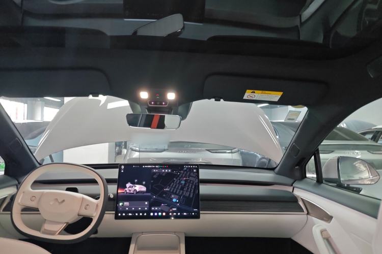 Used ONVO L60 2024 60 kWh Rear-Drive Version