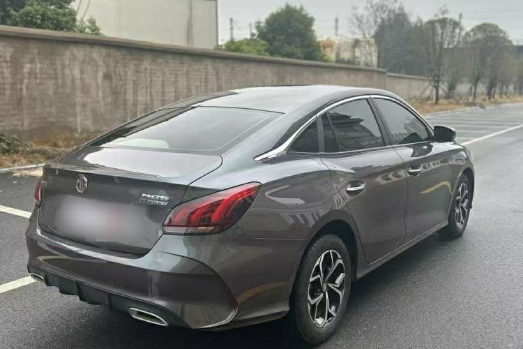 Used MG 5 2021 Revised Version 180 DVVT CVT Youth Luxury Edition
