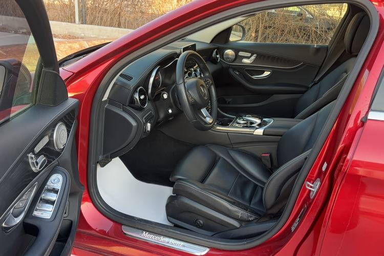 Used Mercedes-Benz C-Class 2017 Facelift C 200 L Sport Edition
