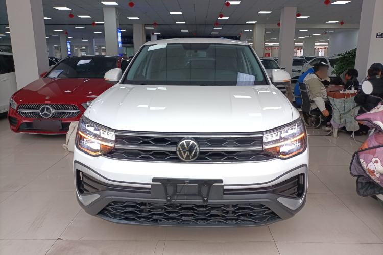 Used Volkswagen Tharu 2024 300TSI Two-Wheel-Drive Crescent Edition