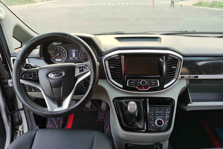 Used  M4 2016 2.0L manual luxury edition
