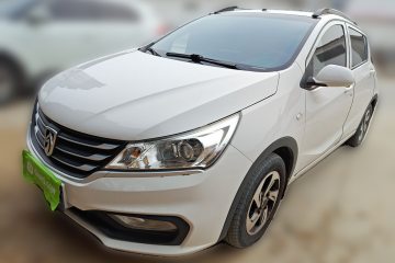 Used Baojun 310 2016 1.2L manual Comfort trim level