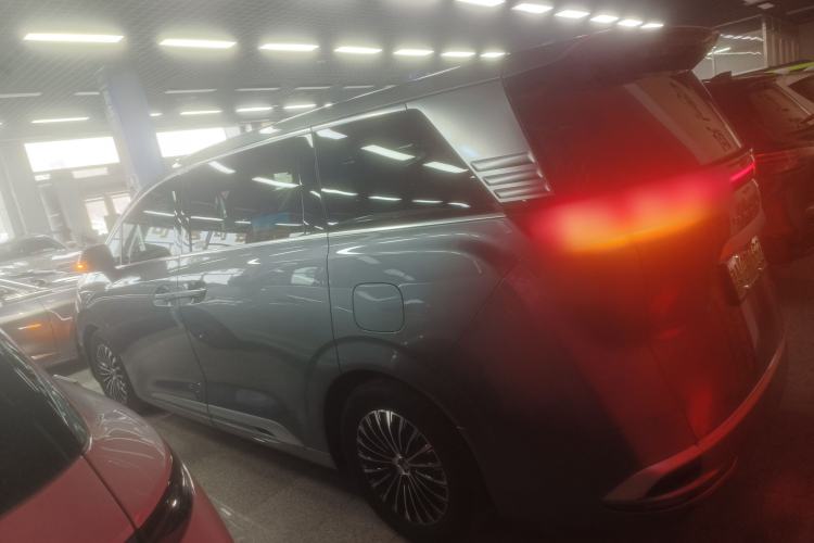 Used Denza D9 2024 DM-i 980 Four-Wheel Drive Prestige Model
