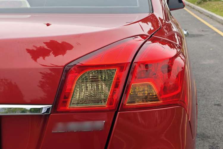 Used Buick Excelle 2013 1.5L Automatic Classic Model
