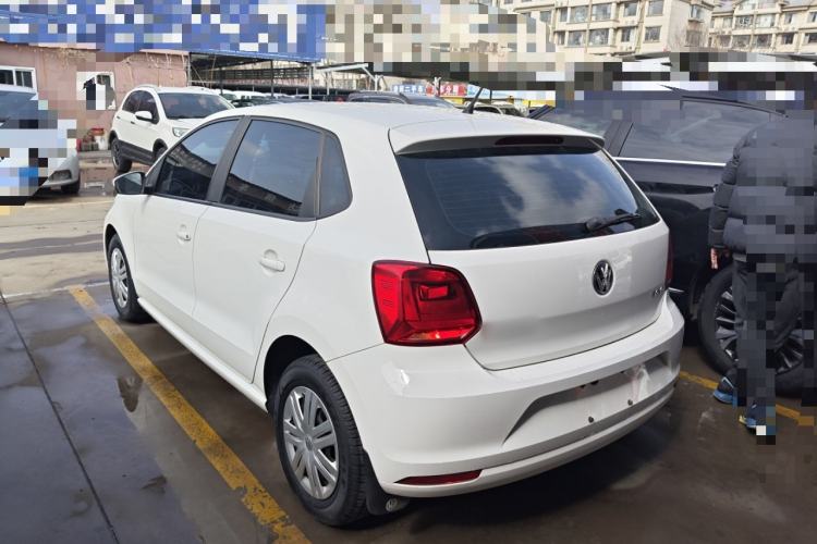 Used Volkswagen Polo 2016 1.4L Manual Fashion Model