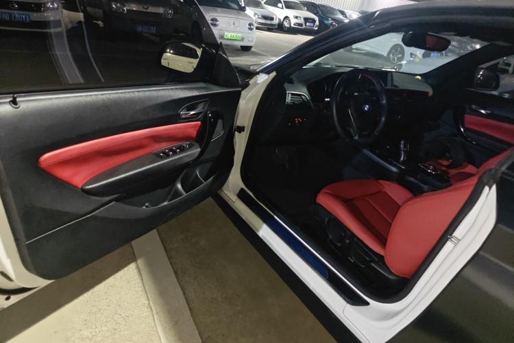 Used BMW 2 Series 2018 220i Convertible Coupe Sports Design Package