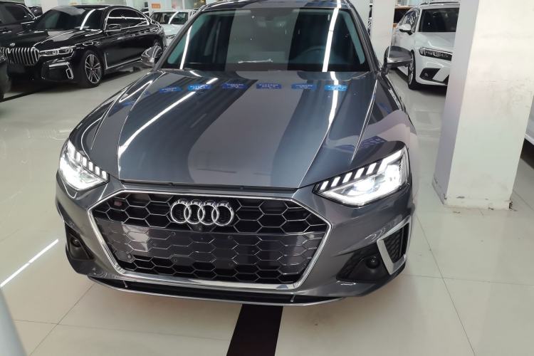 Used Audi A4L 2022 40 TFSI Luxury Dynamic Model