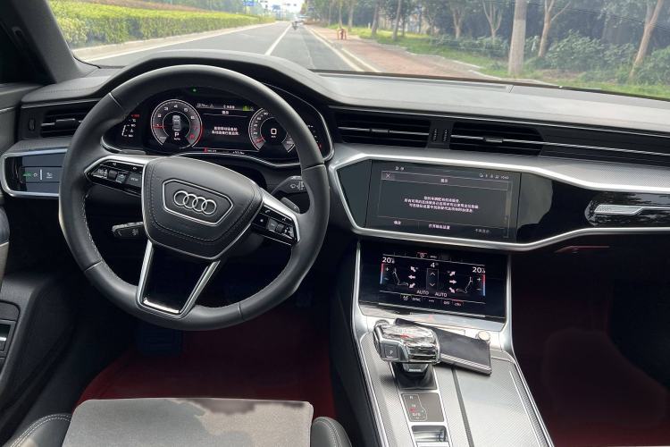 Used Audi A6L 2023 40 TFSI Luxury Dynamic Model
