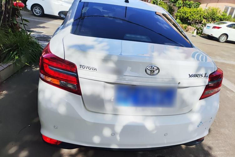 Used Toyota YARiS L 2017 1.5E CVT Dynamic Edition
