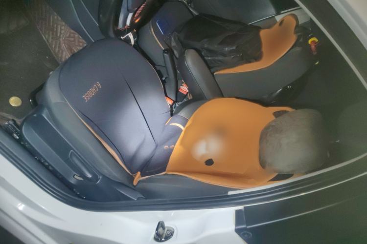 Used Volkswagen Polo 2014 1.4L Automatic Comfort Edition
