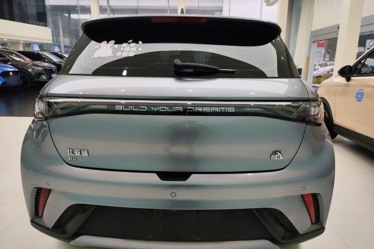 Used BYD Dolphin 2023 420 km Fashion Edition
