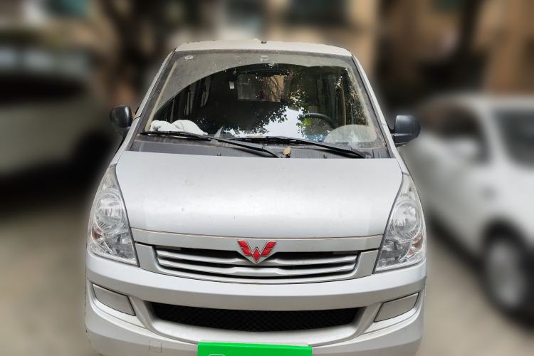Used Wuling Rongguang S 2023 1.5L Base Version 5/7 Seats
