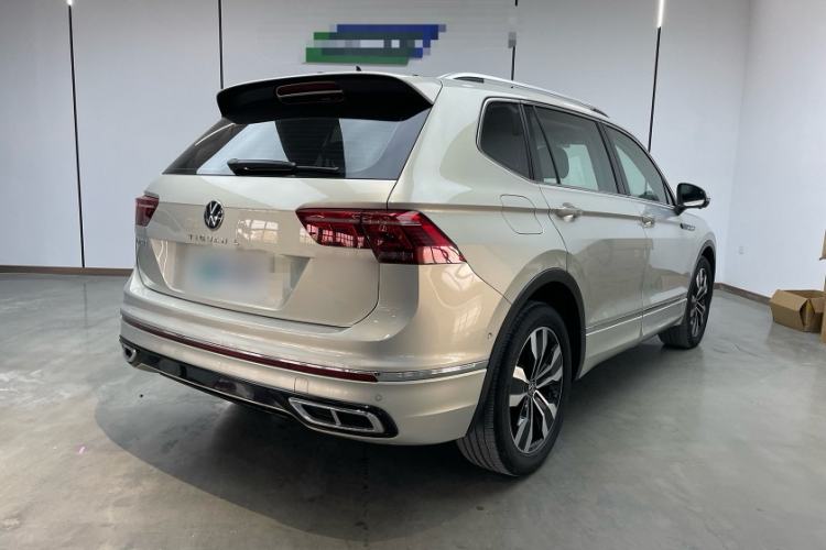 Used Volkswagen Tiguan L 2022 330TSI Automatic Two-Wheel Drive R-Line Enhanced Edition
