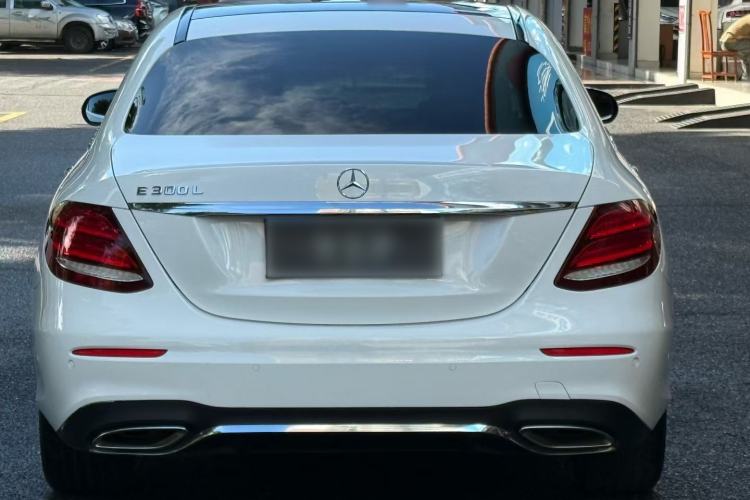 Used Mercedes-Benz E-Class 2019 Restyled E 300 L Sporty and Stylish Edition