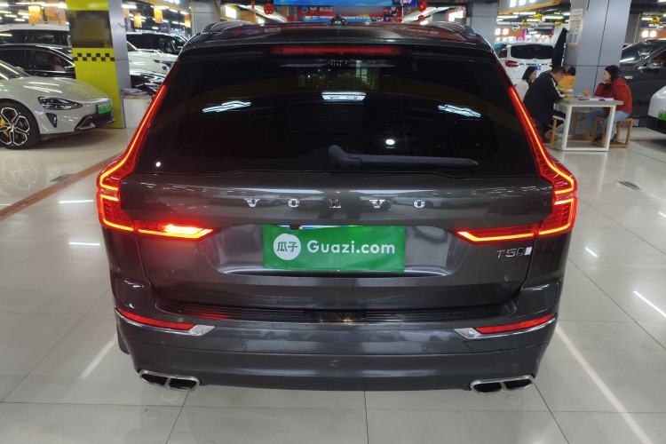 Used Volvo XC60 2019 T5 4x4 Smart Edition China VI Standard
