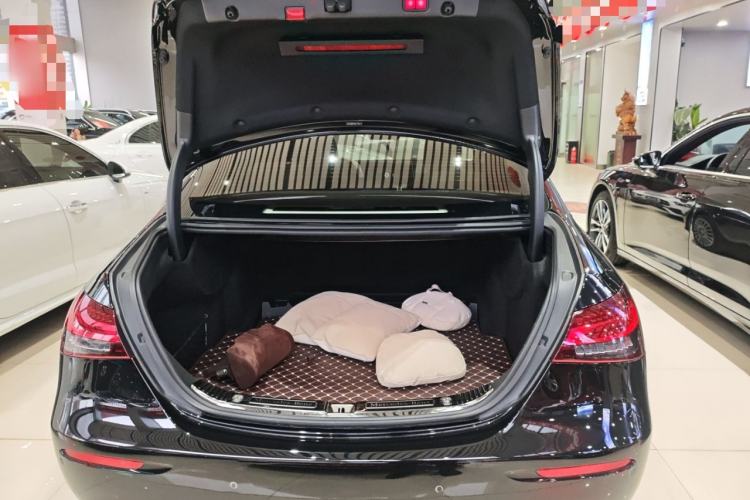 Used Mercedes-Benz E-Class 2022 Updated E 300 L Luxury Edition