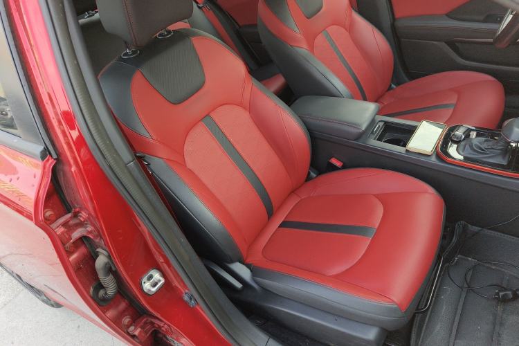 Used Dongfeng Aeolus Yixuan 2021 230T Automatic Zuiying Knight Edition
