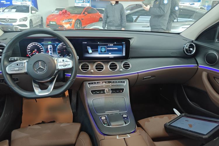 Used Mercedes-Benz E-Class 2020 E 260 L Sport 4MATIC
