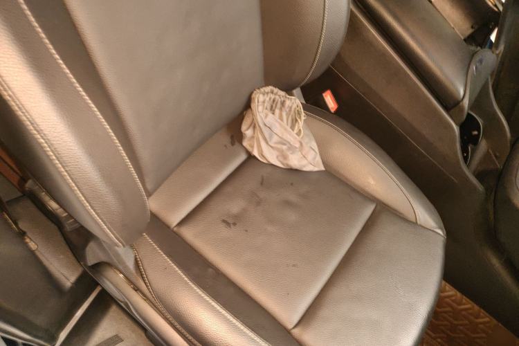 Used Mercedes-Benz Vito 2021 2.0T Elite Version 7 Seats