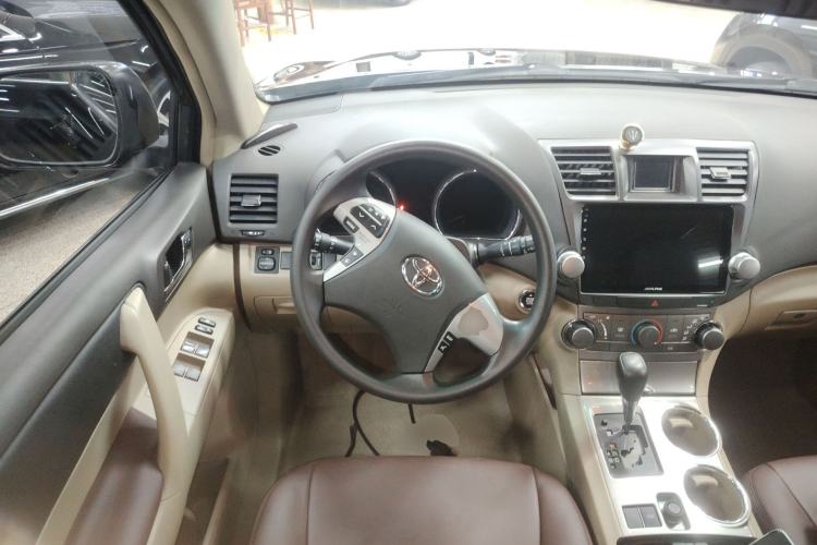 Used Toyota Highlander 2012 2.7L 2WD 5-Seater Elite Edition
