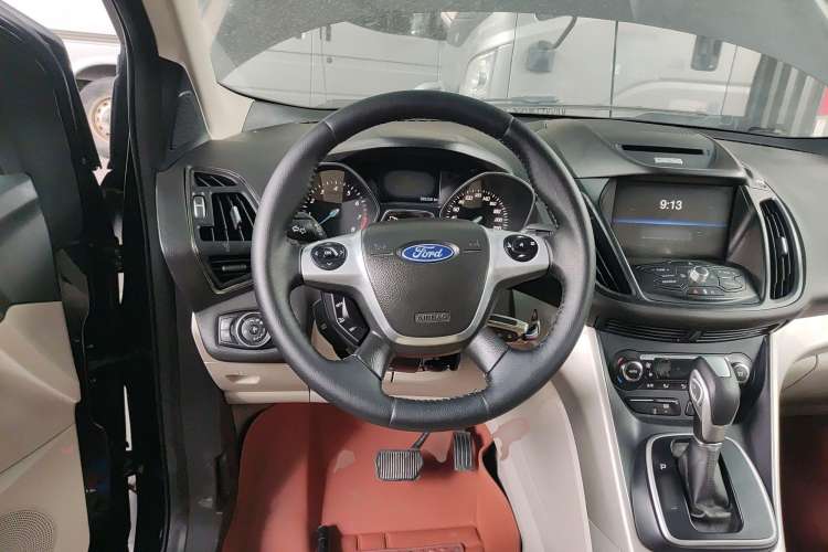 Used Ford Kuga 2013 1.6L GTDi 4x4 Elite Model
