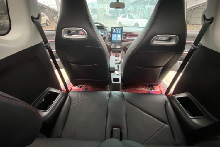 Used Chery Little Ant 2023 Updated Version 251 km Love Edition Lithium Iron Phosphate
