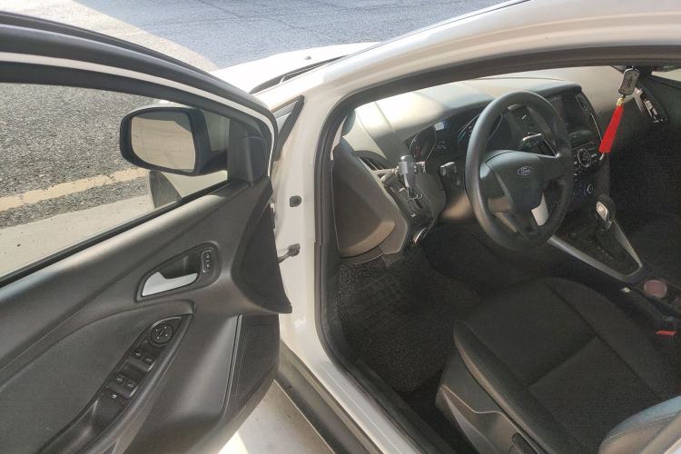 Used Ford Focus 2015 Hatchback 1.6L Automatic Comfort Model