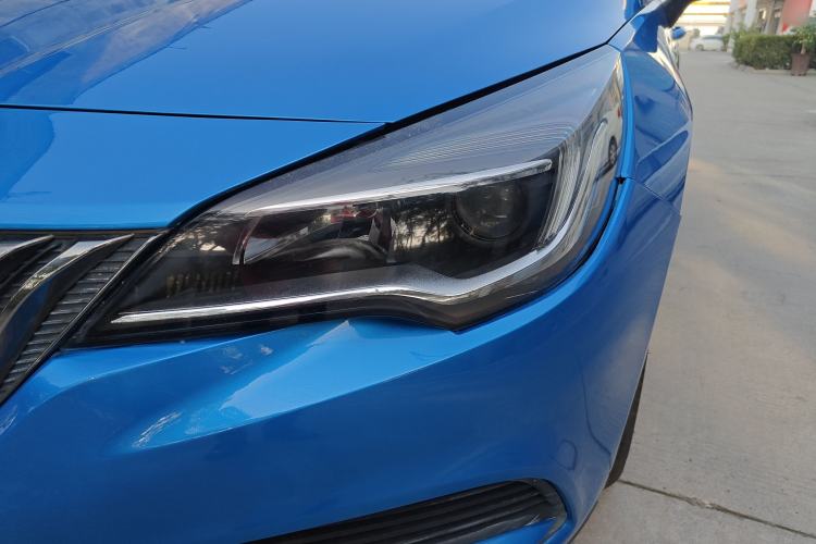 Used Buick Verano 2016 Hatchback 15S Automatic Ambition Model
