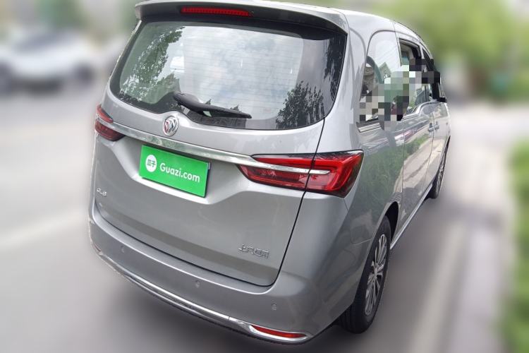 Used Buick GL8 2023 Land Executive Class Comfort Model