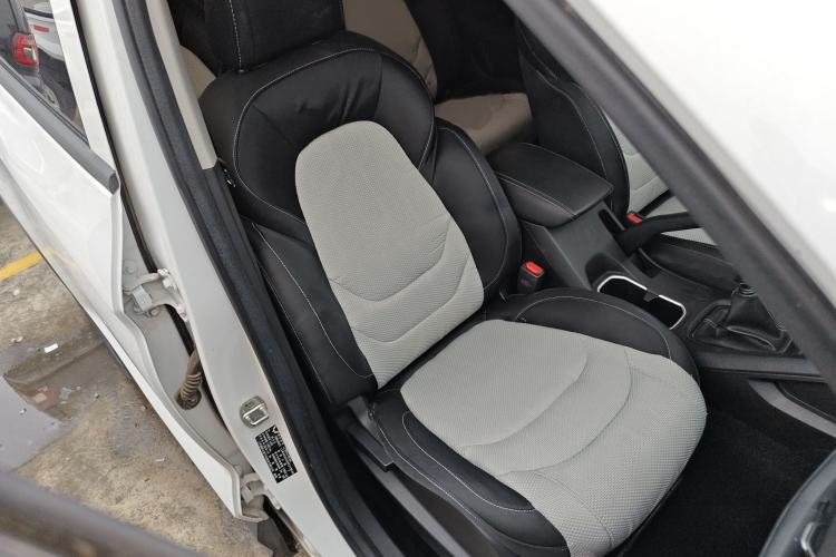 Used Wuling Hongguang S3 2019 1.5L Manual Standard Version China VI Standard
